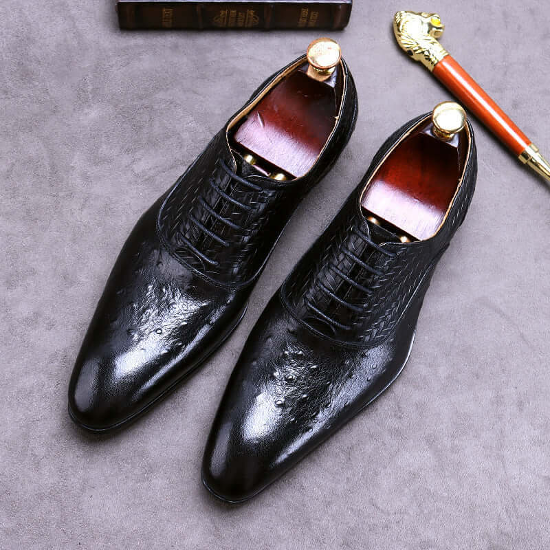 Men's formal leather-look business shoes with polished finish and stylish design.