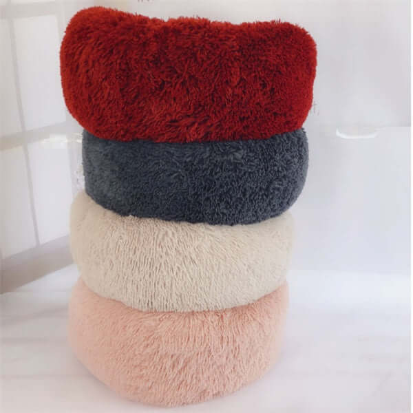 Cozy cat mattress in four colors, perfect for indoor lounging and sleeping for cats and small dogs.