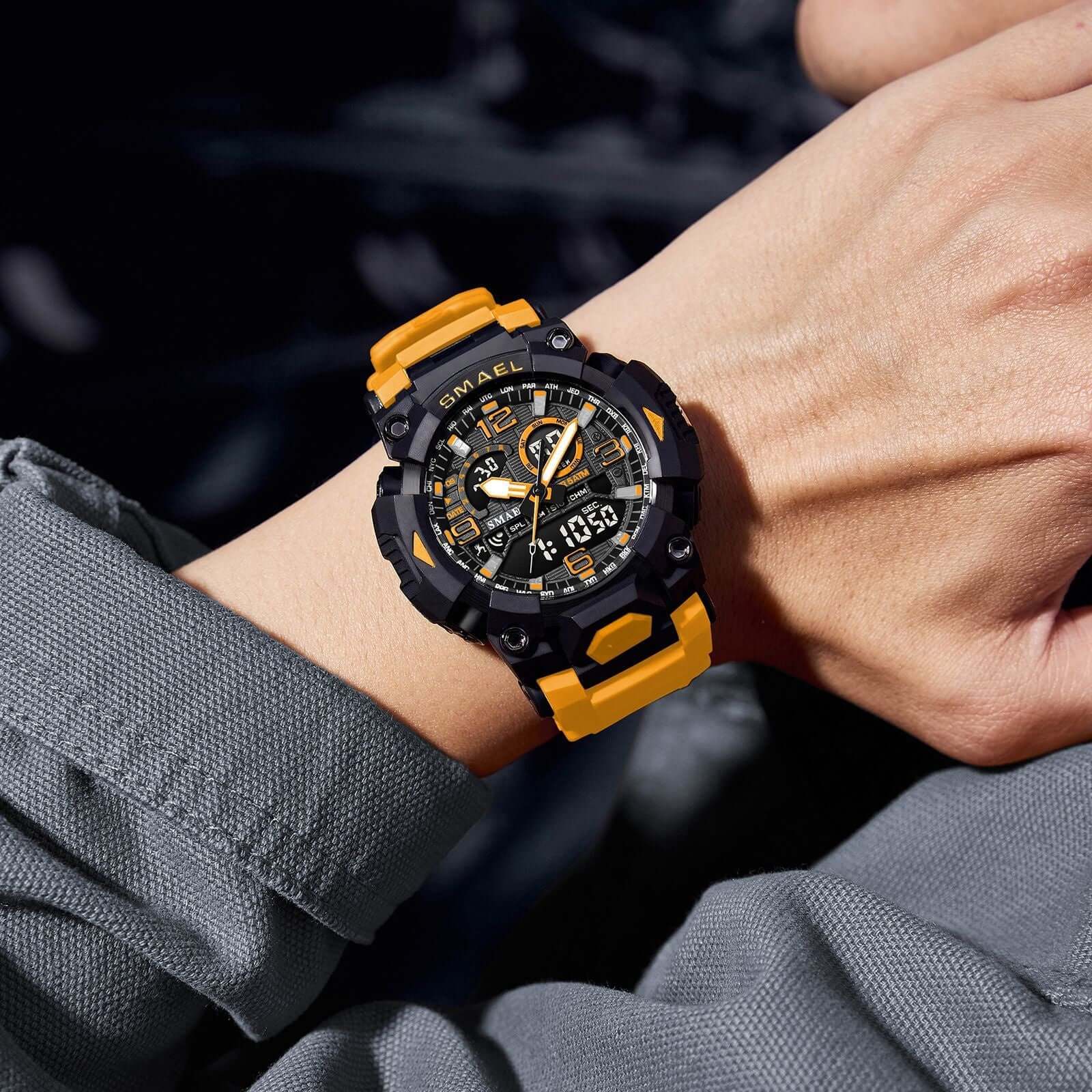 Sporty Alloy Watch – Versatile Men's Timepiece in 6 Bold Colours