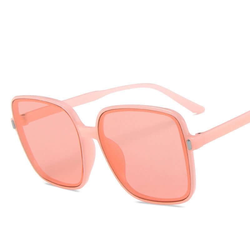 Big Square Sunglasses – Oversized UV Fashion Shades
