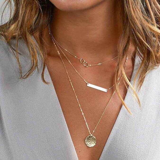 Minimalist Geometric Pendant Necklace – Electroplated Iron Chain in Gold & White Gold for Women