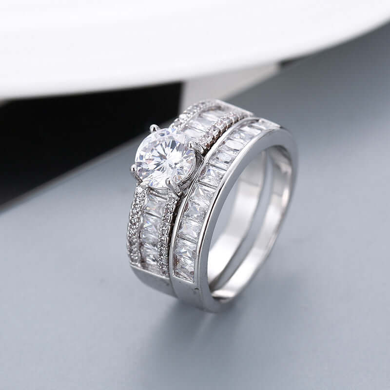 Stylish geometric diamond rings fashion collection in white and yellow copper with electroplating finish.