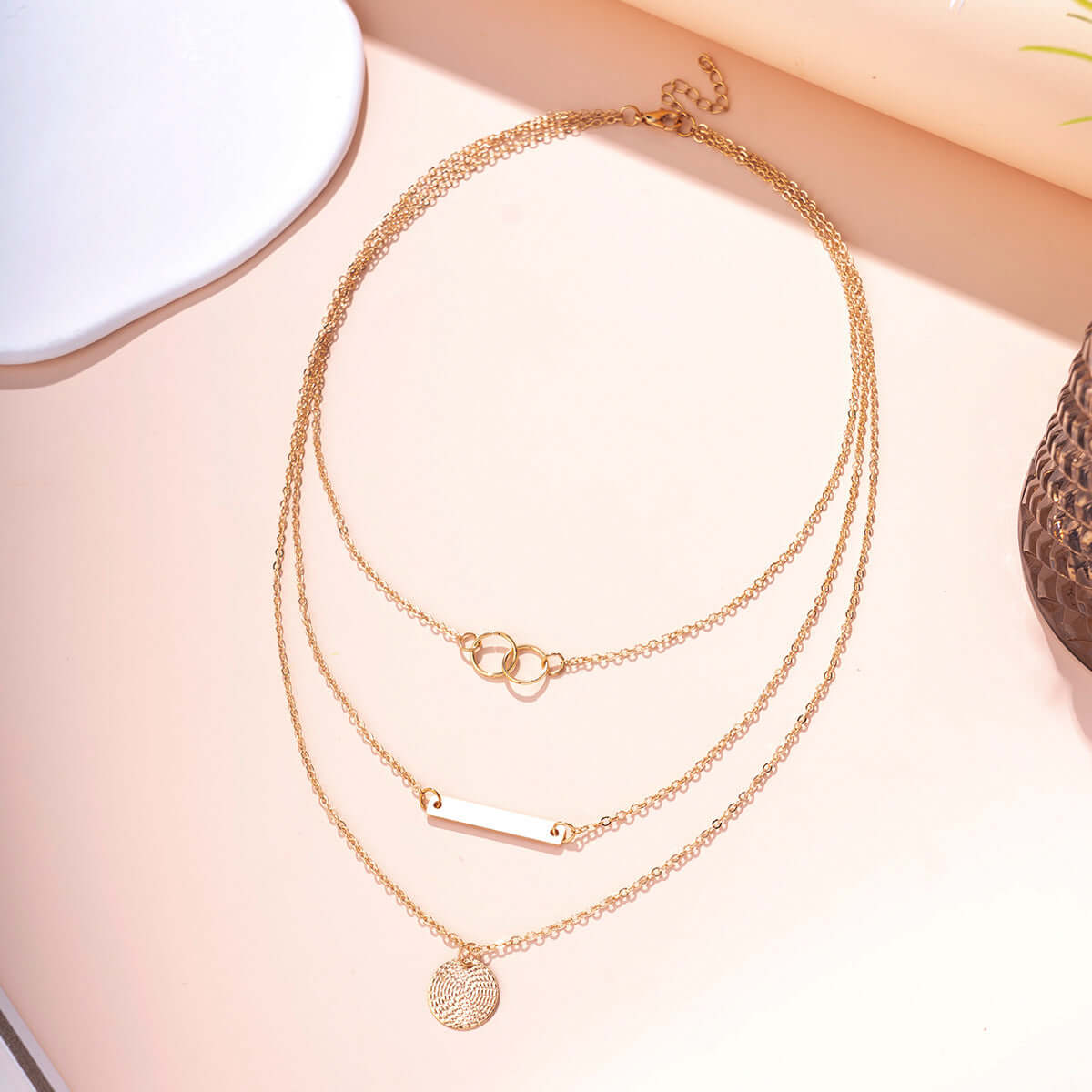 Minimalist Geometric Pendant Necklace – Electroplated Iron Chain in Gold & White Gold for Women