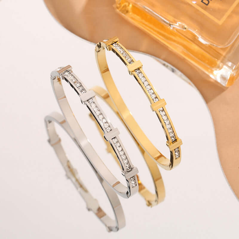 Rhinestone crystal bangle in silver and gold, stylish design for women, perfect for daily wear and special occasions.
